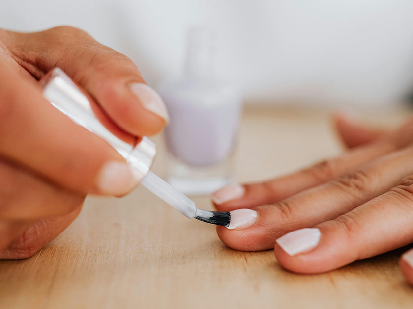 How to strengthen brittle nails